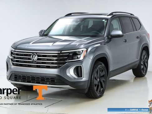 Used 2024 Volkswagen Atlas SE FWD image 40