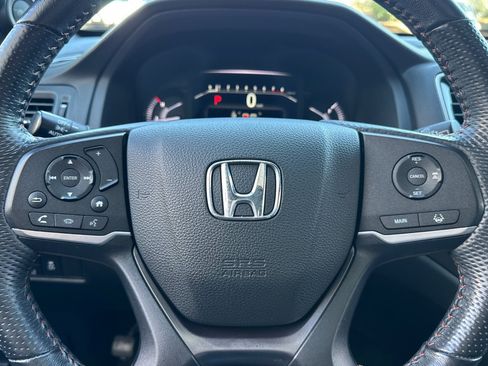 Used 2023 Honda Passport TrailSport image 11