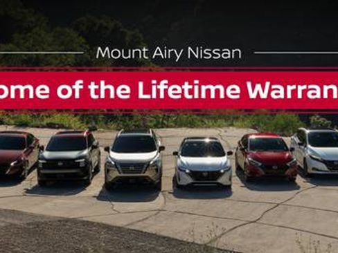 Used 2024 Nissan Frontier SV image 17