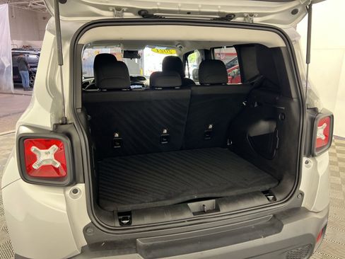 Used 2021 Jeep Renegade Sport AWD/4WD image 27