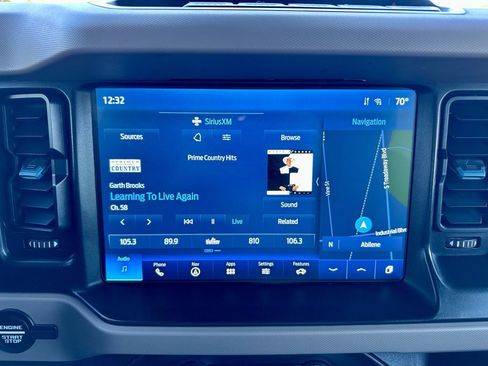 Used 2023 Ford Bronco Wildtrak image 23