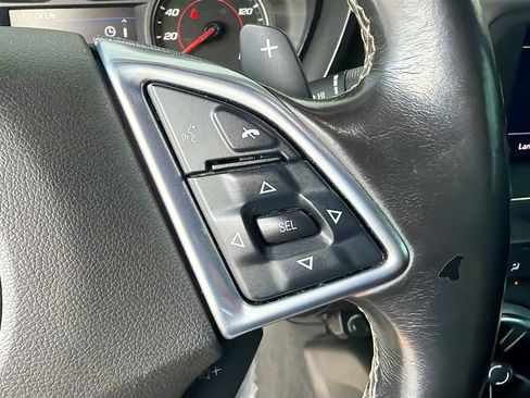 Used 2022 Chevrolet Camaro LT RWD image 32