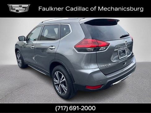 Used 2020 Nissan Rogue SV w/ Sun & Sound Touring Package AWD/4WD image 9