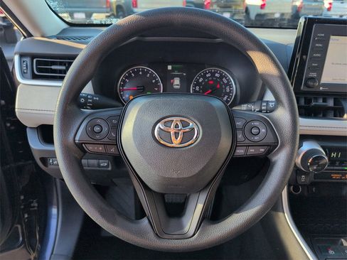 Used 2022 Toyota RAV4 XLE w/ Convenience Package image 21