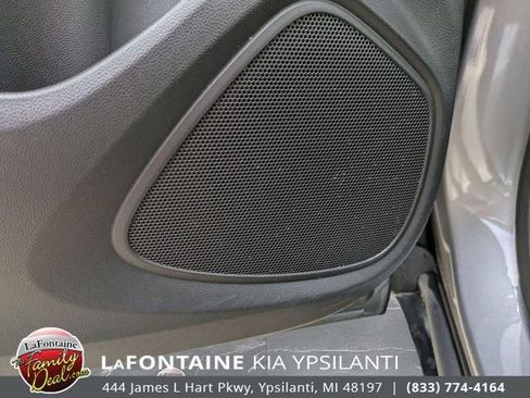 Used 2024 Buick Encore GX Preferred FWD image 16