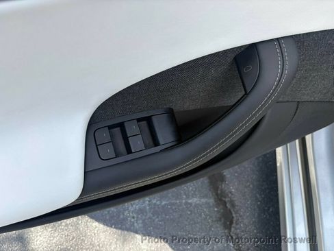 Used 2026 Tesla Model S Plaid AWD/4WD image 12