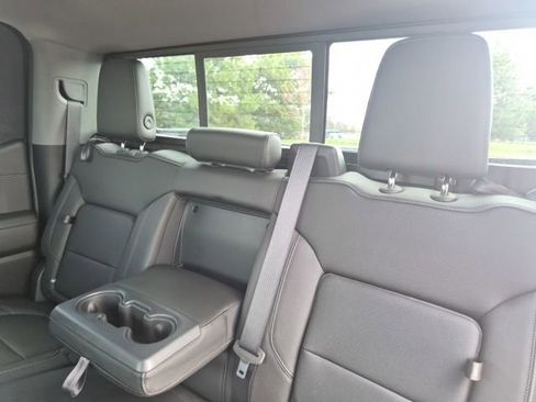 Used 2019 Chevrolet Silverado 1500 LTZ w/ LTZ Plus Package AWD/4WD image 37