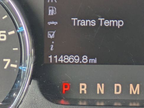 Used 2014 Ford F150 XLT w/ Equipment Group 302A Luxury image 11