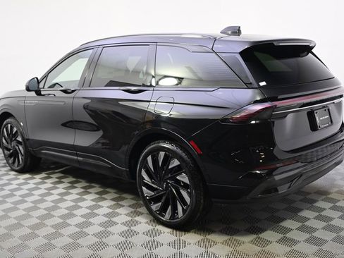 New 2026 Lincoln Nautilus Reserve w/ Jet Appearance Package image 3