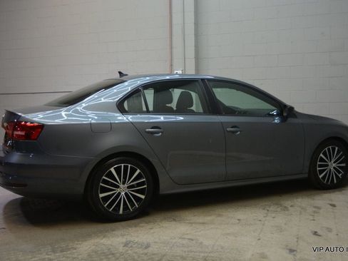 Used 2015 Volkswagen Jetta Sport FWD image 7