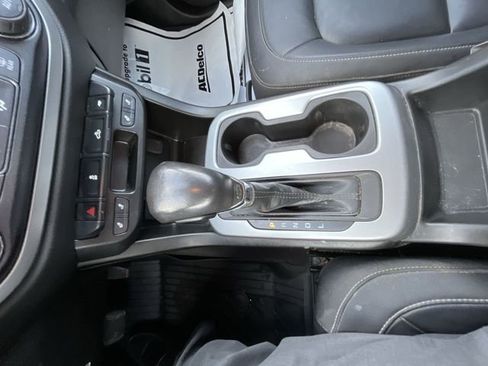 Certified 2022 Chevrolet Colorado LT w/ Luxury Package image 24