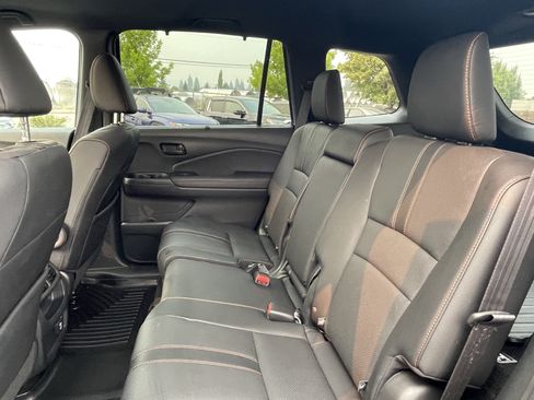 Used 2022 Honda Passport TrailSport image 15