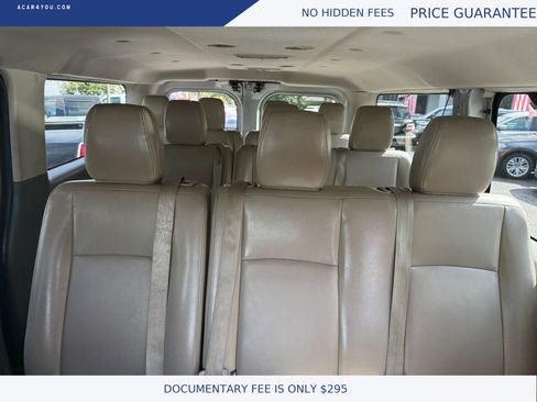 Used 2012 Nissan NV 3500 SL w/ Technology Pkg image 13