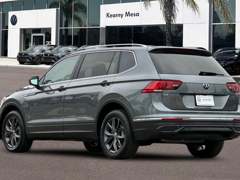 Used 2023 Volkswagen Tiguan SE FWD image 6