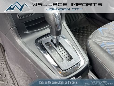 Used 2012 Ford Fiesta SES FWD image 16