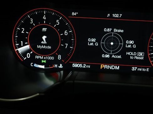 Used 2022 Ford Mustang Shelby GT500 w/ Carbon Fiber Track Pack image 95