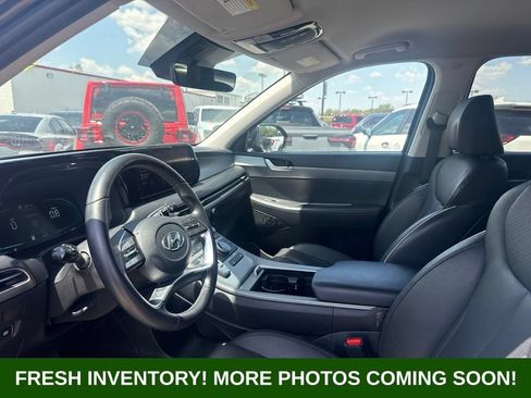 Used 2025 Hyundai Palisade SEL FWD image 8