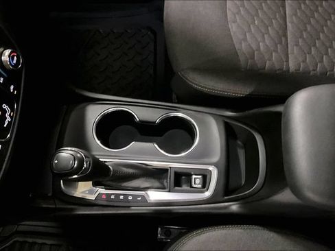 Used 2020 Chevrolet Equinox LT FWD image 33