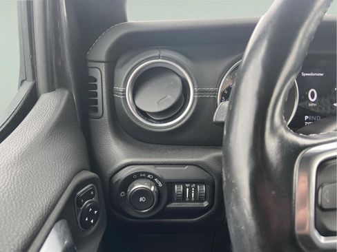 Used 2021 Jeep Wrangler Unlimited Sahara AWD/4WD image 53