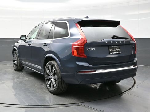 Used 2024 Volvo XC90 B6 Plus w/ Protection Package image 5