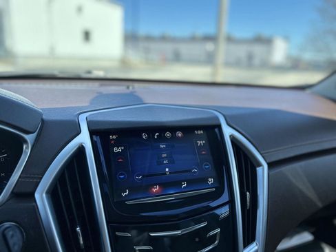 Used 2015 Cadillac SRX Luxury AWD/4WD image 22