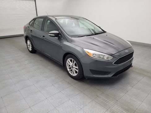 Used 2015 Ford Focus SE image 11