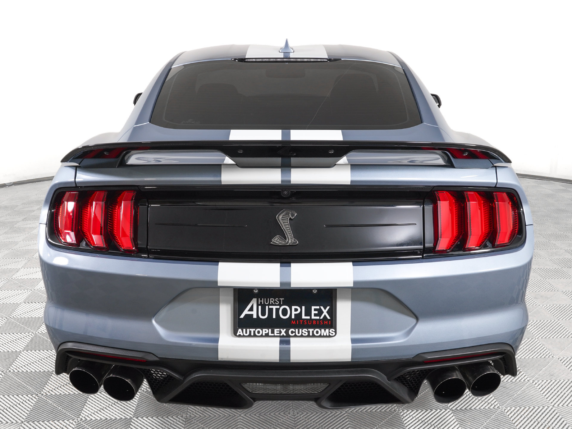 Used 2022 Ford Mustang Shelby GT500 w/ Technology Package RWD image 6