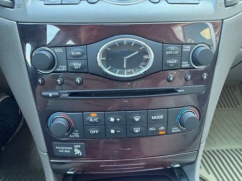 Used 2012 INFINITI G37 x Sedan w/ Premium Pkg AWD/4WD image 26