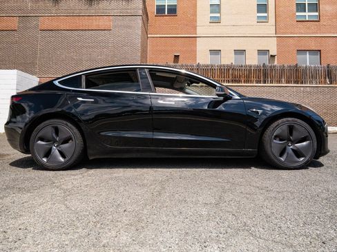 Used 2019 Tesla Model 3 Long Range AWD/4WD image 2