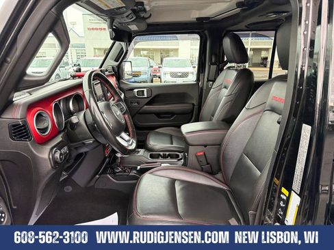 Used 2021 Jeep Wrangler Unlimited Rubicon w/ Dual Top Group AWD/4WD image 9