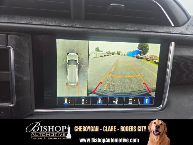 Used 2022 GMC Yukon Denali w/ Max Trailering Package AWD/4WD image 24