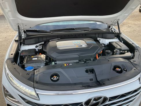 Used 2023 Hyundai Nexo Limited image 23