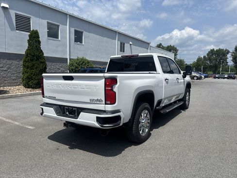 Used 2024 Chevrolet Silverado 2500 High Country w/ High Country Premium Package AWD/4WD image 13
