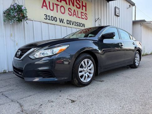 Used 2018 Nissan Altima 2.5 S w/ S Convenience Package FWD image 7