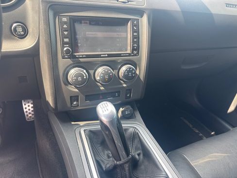 Used 2011 Dodge Challenger R/T RWD image 27