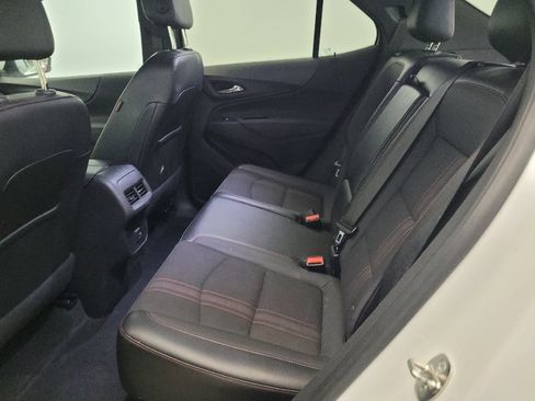 Used 2023 Chevrolet Equinox RS AWD/4WD image 18