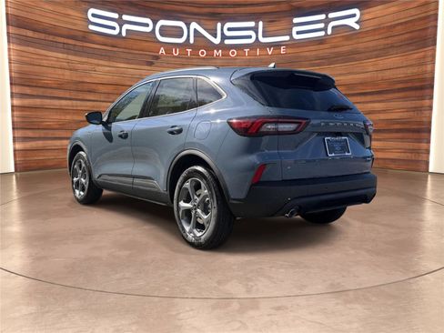New 2026 Ford Escape ST-Line w/ Tech Pack #1 image 3