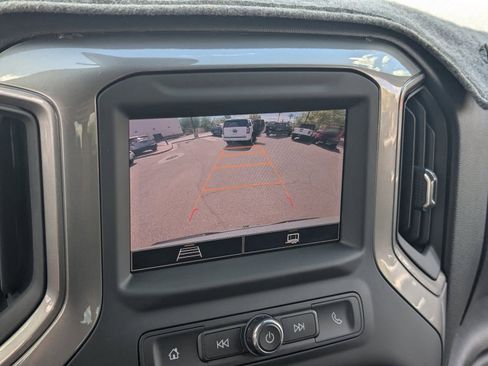 Used 2025 Chevrolet Silverado 1500 Custom image 28