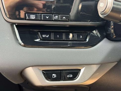 Used 2023 Lexus RX 350 Premium w/ Accessory Package FWD image 26