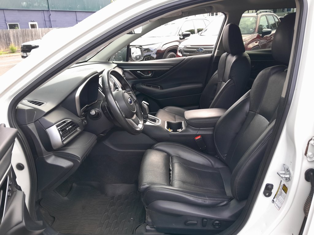 Used 2023 Subaru Outback Limited AWD/4WD image 15