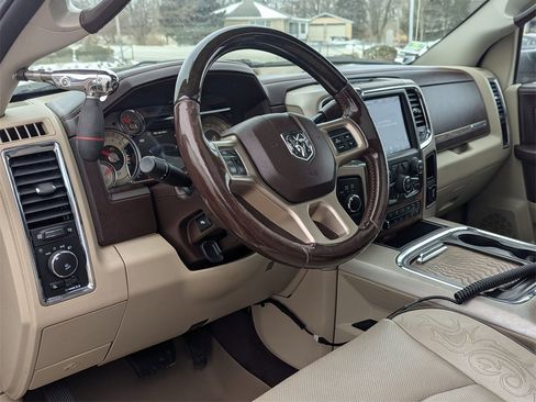 Used 2018 RAM 3500 Laramie Longhorn w/ Longhorn Southfork Package image 11