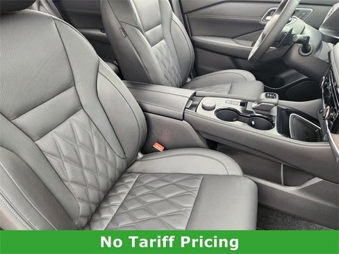 Certified 2026 Nissan Rogue Platinum w/ Platinum Premium Package image 12