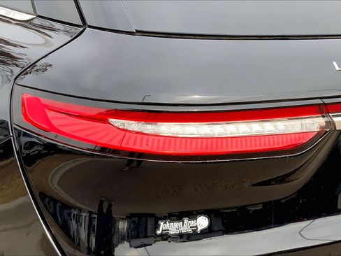New 2026 Lincoln Corsair Premiere FWD image 14