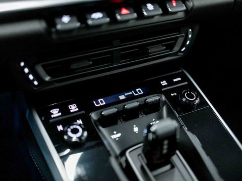 Used 2022 Porsche 911 Carrera S image 68