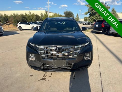 Used 2023 Hyundai Santa Cruz Night AWD/4WD image 2