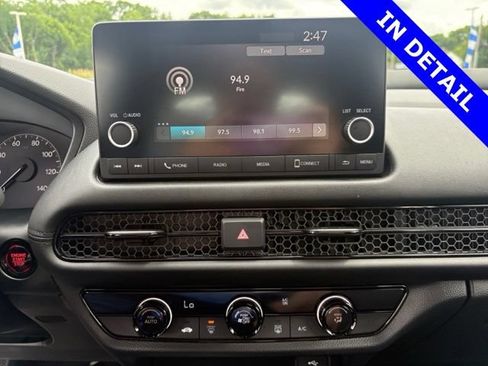 Certified 2023 Honda HR-V LX image 23