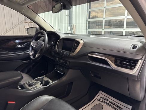 Used 2019 GMC Terrain Denali w/ Advanced Safety Package image 28