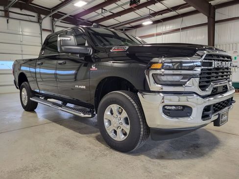 New 2025 RAM 2500 Big Horn image 6