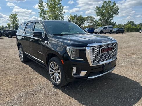 Used 2021 GMC Yukon Denali w/ Denali Ultimate Package AWD/4WD image 4