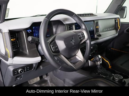 Used 2023 Ford Bronco Badlands image 23